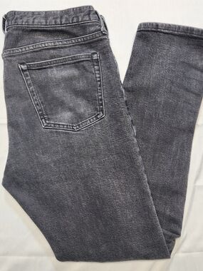 Everlane Mens Selvedge Slim Fit Jean Organic Cotton Washed Black 33x32